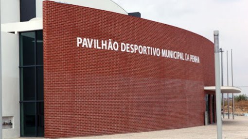 Covid-19: Algarve prepara dois hospitais de campanha e mais de 2.000 camas