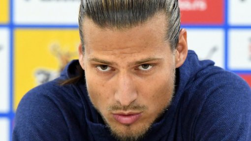 Covid-19: Sérvio Aleksandar Prijovic detido por violar horário de recolhimento