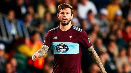 Covid-19: Futebolista Fedor Smolov viaja para Rússia sem autorização do Celta