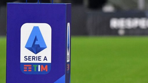 Covid-19: Clubes italianos aprovam redução salarial para minimizar crise económica