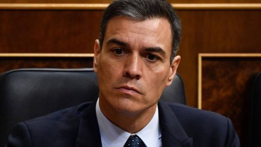 Covid-19: PM espanhol avança com novo prolongamento do estado de emergência