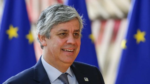 Covid-19: Centeno anuncia pacote superior a 500 mil ME “impensável há semanas”