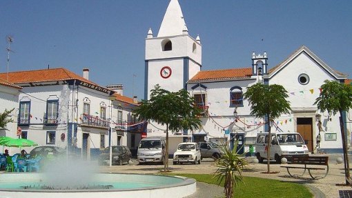 ALCÁCER DO SAL: Aberto centro de isolamento no Torrão