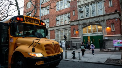 Covid-19: Nova Iorque fecha as escolas até ao final do ano letivo