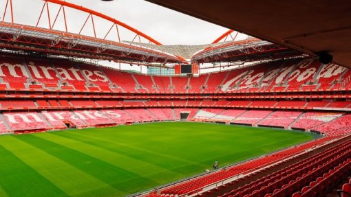 Covid-19: Diretor-geral do Benfica prevê retorno em maio &quot;com muitas limitações&quot;