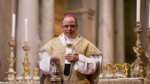Patriarca de Lisboa alerta que a Páscoa se experimenta “na caridade praticada”