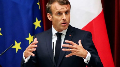 Covid-19: Emmanuel Macron propõe anulação &quot;massiva&quot; da dívida africana