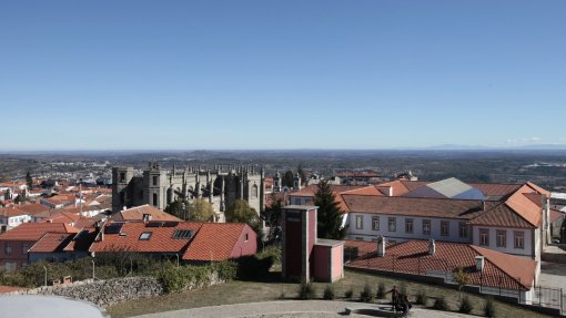 Covid-19: Distrito da Guarda com mais de 900 pedidos de ‘lay-off’