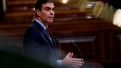 Covid-19: Espanha cria rendimento mínimo garantido para três milhões de pessoas