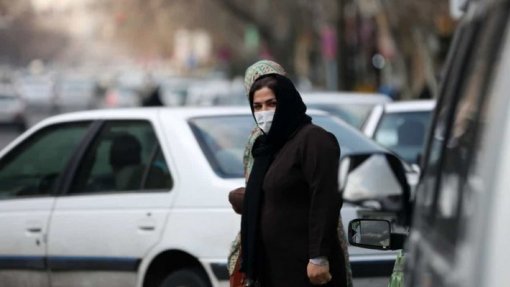 Covid-19: Irão regista abrandamento do número de mortes mas soma mais 92
