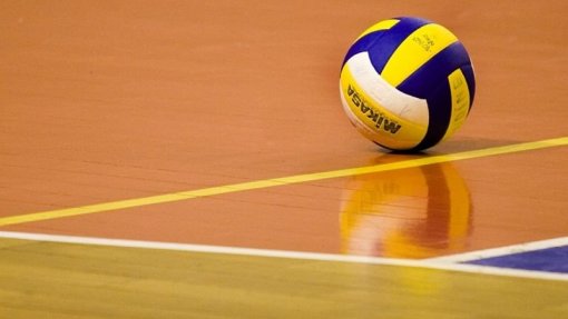 Covid-19: Campeonatos de voleibol até juniores encerrados sem campeões