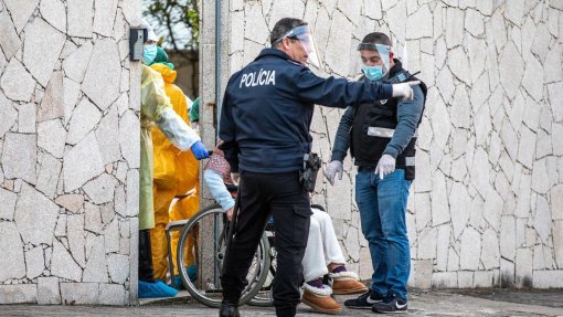 Covid-19: Idosos retirados de lar ilegal em Famalicão recolocados após teste negativo