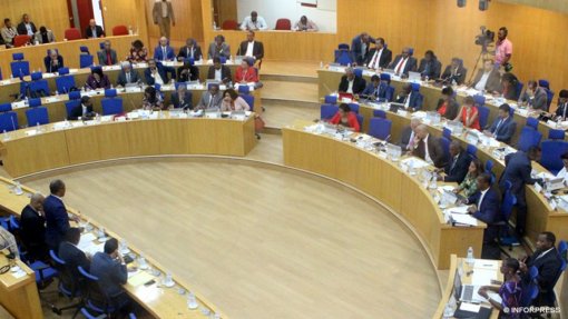 Covid-19: Parlamento de Cabo Verde aprova prorrogação do estado de emergência