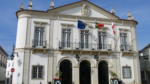 Covid-19: Câmara de Faro incorpora 6,6 milhões de euros no orçamento para 2020
