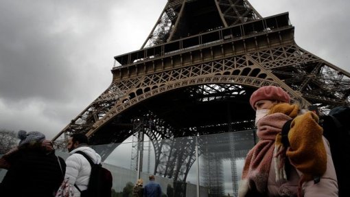 Covid-19: França acha prematuro definir valor do fundo europeu de reconstrução