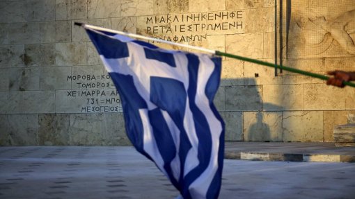 Grécia: Dívida pública cai para 176,6% do PIB em 2019