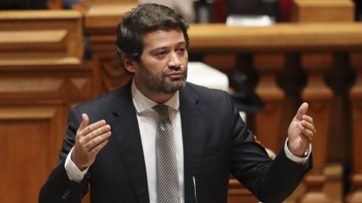 Covid-19: Ventura acusa PM de incoerência, Costa diz que resposta sobre austeridade foi “clara”
