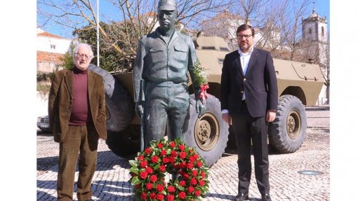 25 Abril: Homenagem a Salgueiro Maia e comemorações &#039;online&#039; assinalam data em Santarém