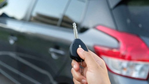 Covid-19: Rent-a-car do Algarve com 95% da frota parada pedem mais apoios