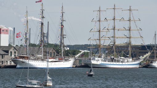 Covid-19: Regata Tall Ships com passagem em Lisboa adiada para 2021