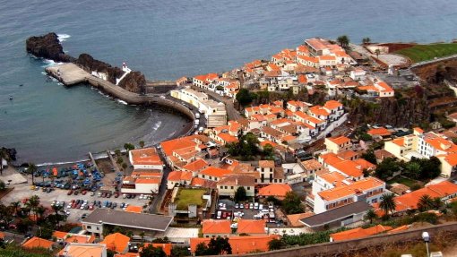 Covid-19:Bairro de Câmara de Lobos com foco da doença vai ser desinfetado sábado