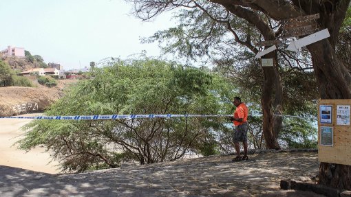 Covid-19: Governo de Cabo Verde considera “extremamente complexa” cerca sanitária na Praia