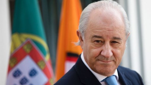 Covid-19: Rio avisa que país tem de evitar “o pior” porque economia “não aguenta” nova paragem