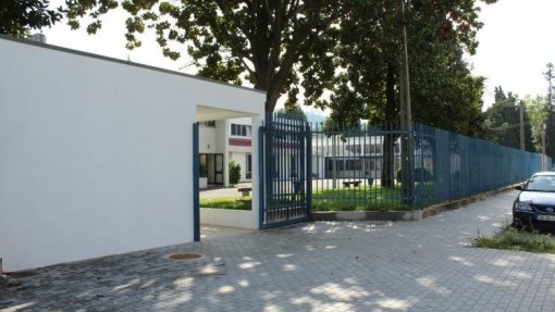 Covid-19: Vizela faz testes serológicos aos alunos do 11.º e 12º anos no regresso às aulas