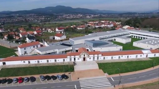 Covid-19: Politécnico de Viana do Castelo combina ensino à distância com atividades presenciais