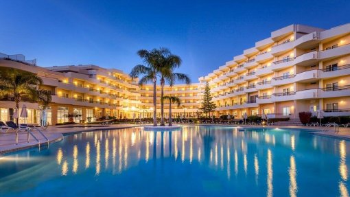 Covid-19: Hotelaria do Algarve só espera retomar normalidade na Páscoa de 2021