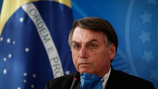 Covid-19: Jornal ganha em tribunal direito de obter exames feitos por Bolsonaro