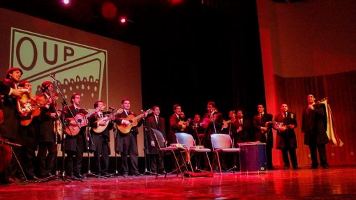 Covid-19: Orfeão Universitário do Porto garante serenata &#039;online&#039; a estudantes