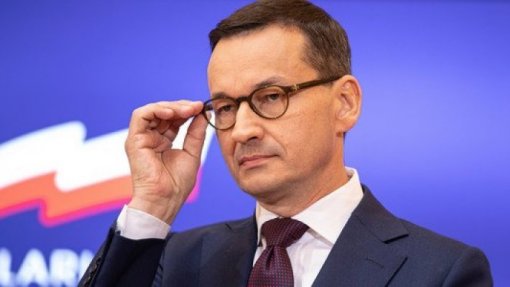 Covid-19: Primeiro-ministro polaco insiste em realizar presidenciais em maio