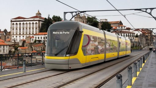 Covid-19: PCP reclama reposição dos serviços de transporte público no Grande Porto