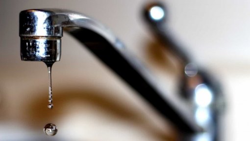Covid-19: Governo apresentou proposta para adiar regularização do pagamento de água por municípios