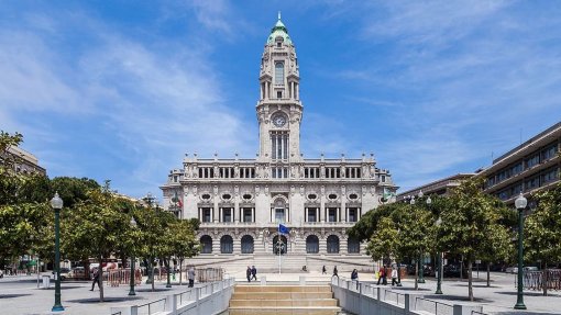 Covid-19: Câmara do Porto mantém medidas preventivas até 10 de maio