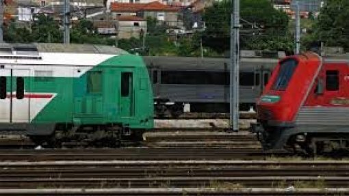 Covid-19: CP vai repor horário integral dos comboios Urbanos, Regionais e Interregionais (ATUALIZADA)