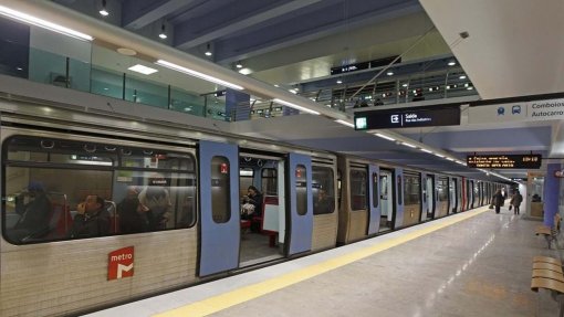 Covid-19: Metro de Lisboa vai passar a controlar lotação nas &quot;estações críticas&quot;