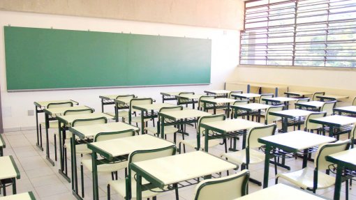 Covid-19: Atual ano letivo no ensino superior pode prolongar-se até fim de julho