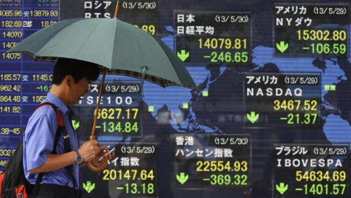Bolsa de Tóquio fecha em queda de 2,84%