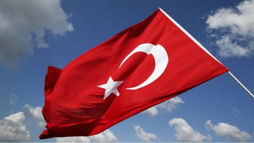 1.º de Maio: Detidos sindicalistas turcos que desafiaram proibição de sair à rua