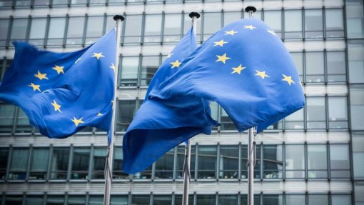 Covid-19: Ministros da Saúde da UE debatem estratégia farmacêutica comum