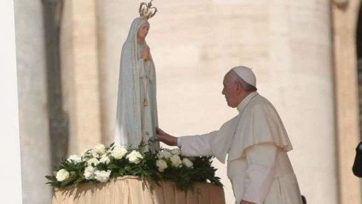 Covid-19: Papa pede oração pelas vítimas da pandemia em mensagem a Fátima