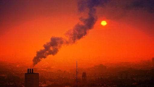 Covid-19: Confinamento fez cair emissões globais de dióxido de carbono em 17%