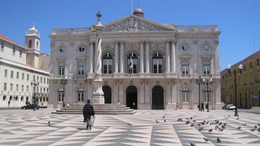 Covid-19: Câmara de Lisboa estima quebra de 20 ME na taxa turística e 115 ME no IMT