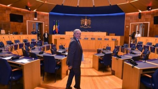 Covid-19: Parlamento da Madeira debate na 3.ª feira ausência de medidas da República
