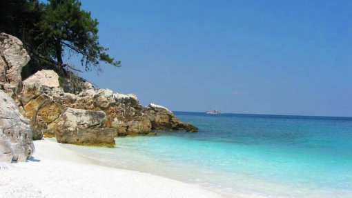 Covid-19: “2020 no Turismo grego não está totalmente perdido, mas é frustrante” – portuguesa em Tasos