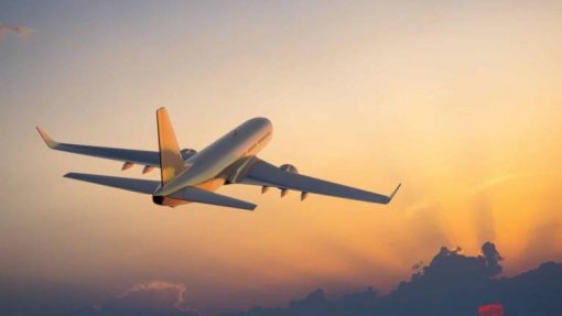 Covid-19: Aviões deixam de ter lotação de passageiros reduzida a partir de junho