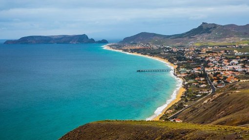 Covid-19: Indefinição de retoma da linha aérea Madeira-Porto Santo é &quot;inaceitável&quot; - PSD