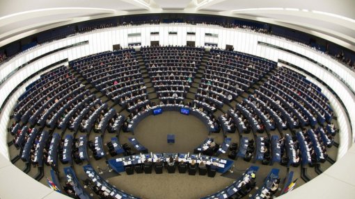 Covid-19: Sedes do Parlamento Europeu servem refeições e acolhem pessoas vulneráveis